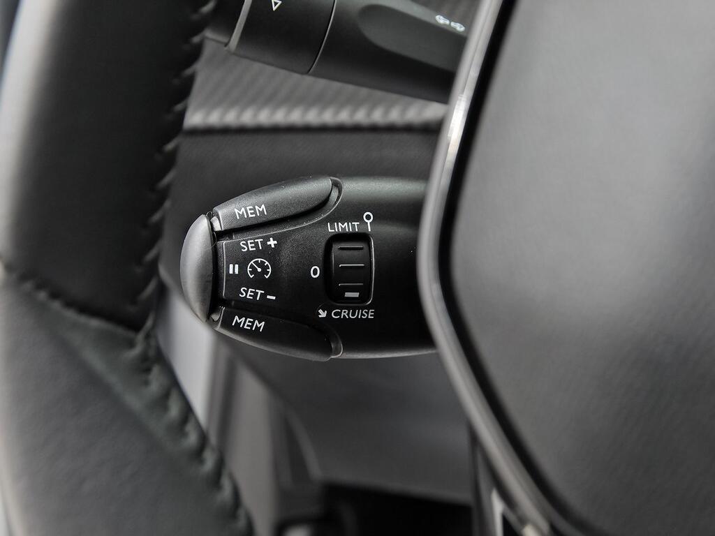 Peugeot 208 PureTech 73kW (100CV) Allure 17