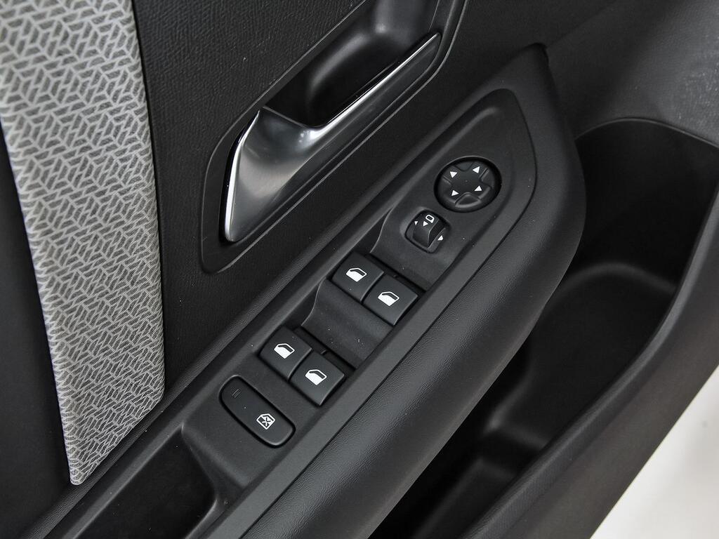 Citroën C4 PureTech 130 S&S 6v Feel Pack 13