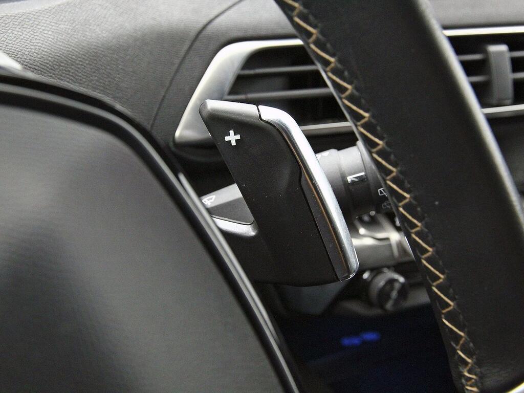 Peugeot 5008 GT Line 1.5L BlueHDi 96kW (130CV) S&S 18