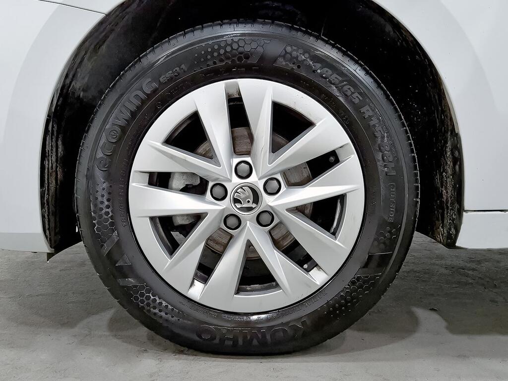 Skoda Fabia 1.0 TSI 70KW (95CV) Selection 8