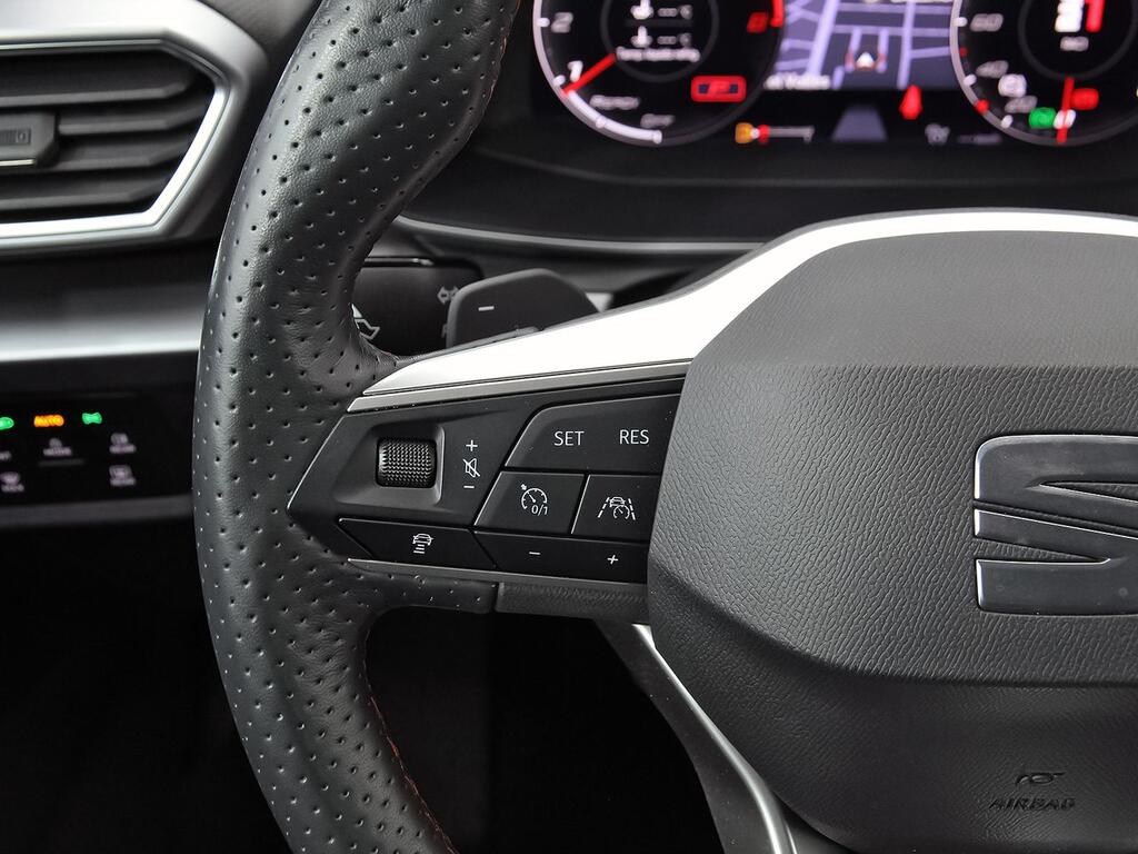 Seat Leon 1.5 eTSI 110kW DSG-7 S&S FR 15