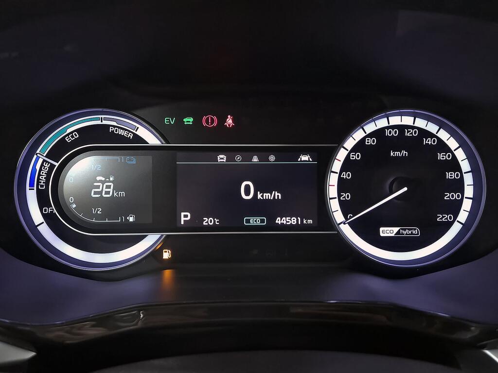 Kia Niro 1.6 GDi HEV 104kW (141CV) Drive 13