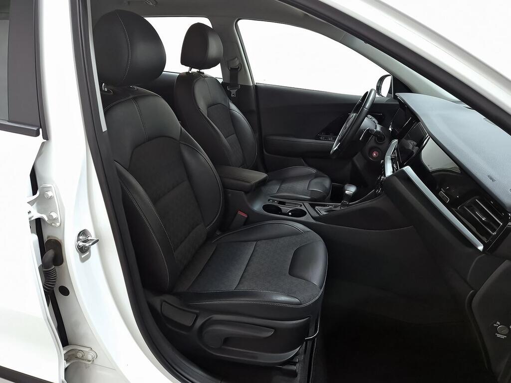 Kia Niro 1.6 GDi HEV 104kW (141CV) Drive 7