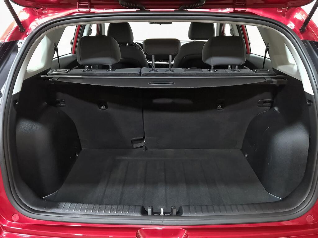 Kia Niro 1.6 GDi HEV 104kW (141CV) Concept 9