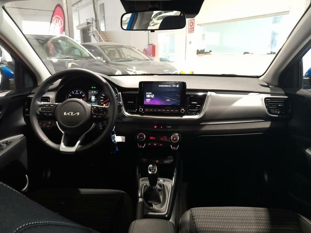 Kia Stonic 1.0 T-GDi 74kW MHEV iMT Drive Plus 12