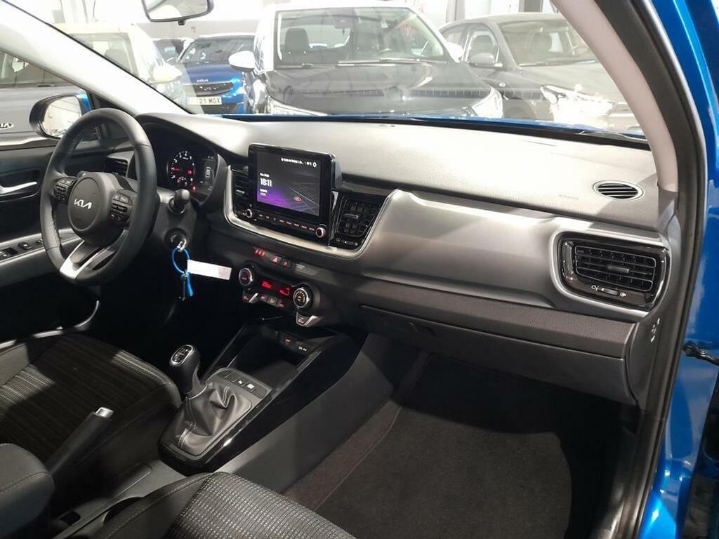 Kia Stonic 1.0 T-GDi 74kW MHEV iMT Drive Plus 10