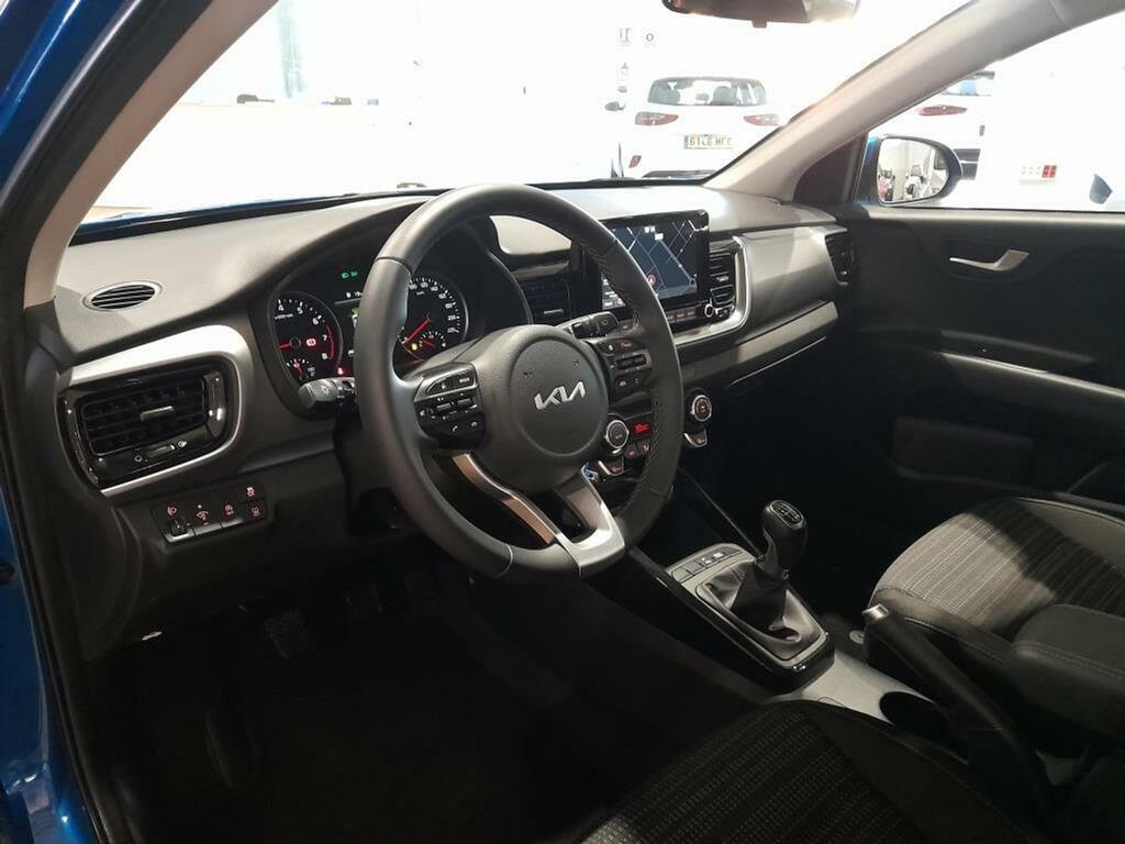 Kia Stonic 1.0 T-GDi 74kW MHEV iMT Drive Plus 23