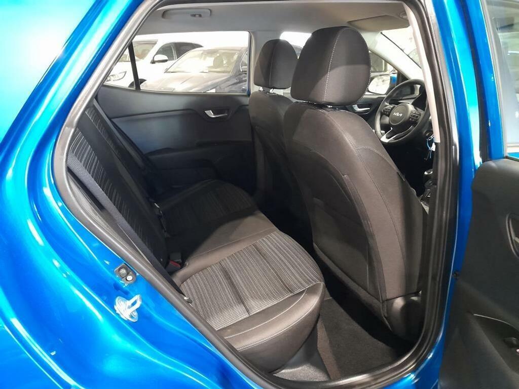 Kia Stonic 1.0 T-GDi 74kW MHEV iMT Drive Plus 11