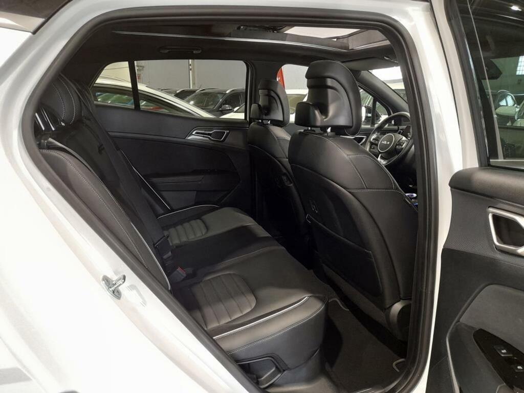 Kia Sportage 1.6 T-GDi HEV 171kW (230CV) GT-line 4x2 11