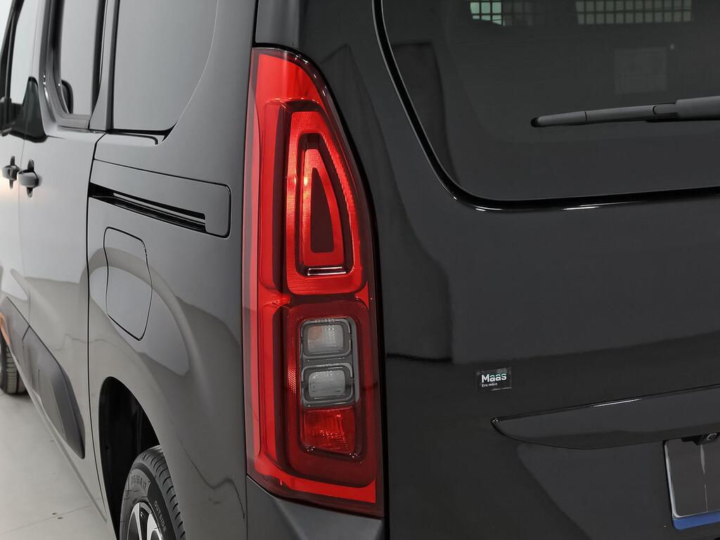 Citroën Berlingo 1.5 BLUEHDI 130 TALLA M SHINE BUSINESS 5P (N1) 35