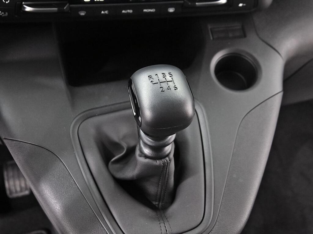 Citroën Berlingo 1.5 BLUEHDI 100 TALLA M SHINE BUSINESS 5P (N1) 28