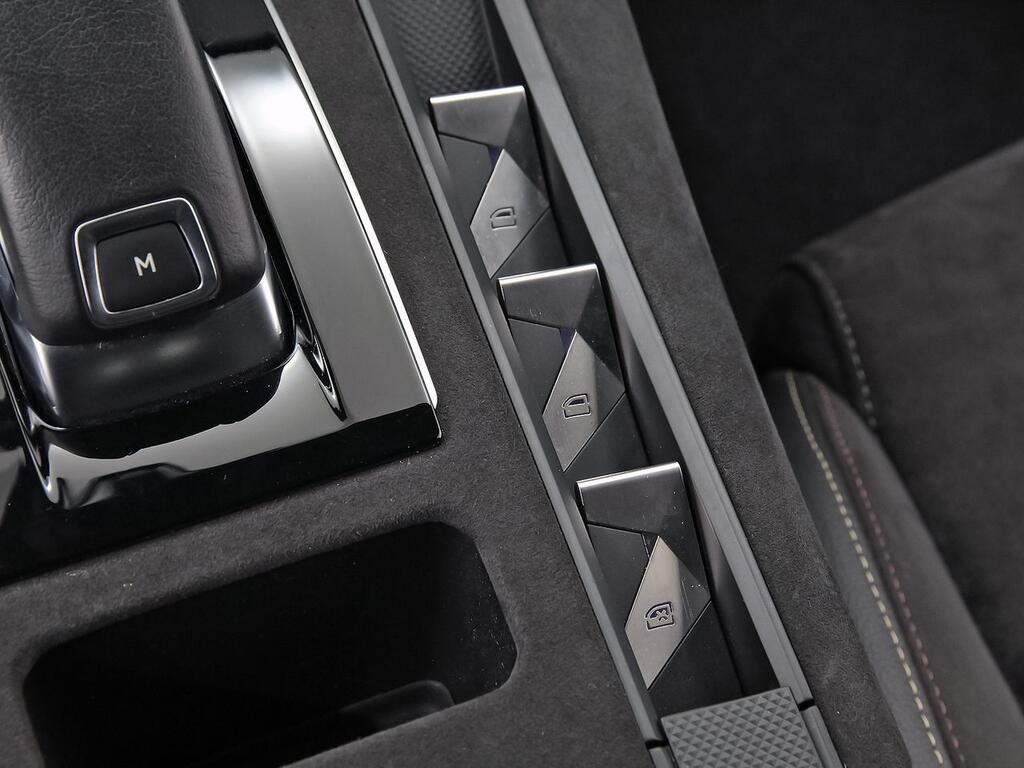 DS DS 7 BlueHDi DE 96kW (130CV) AT. PERF.LINE 29
