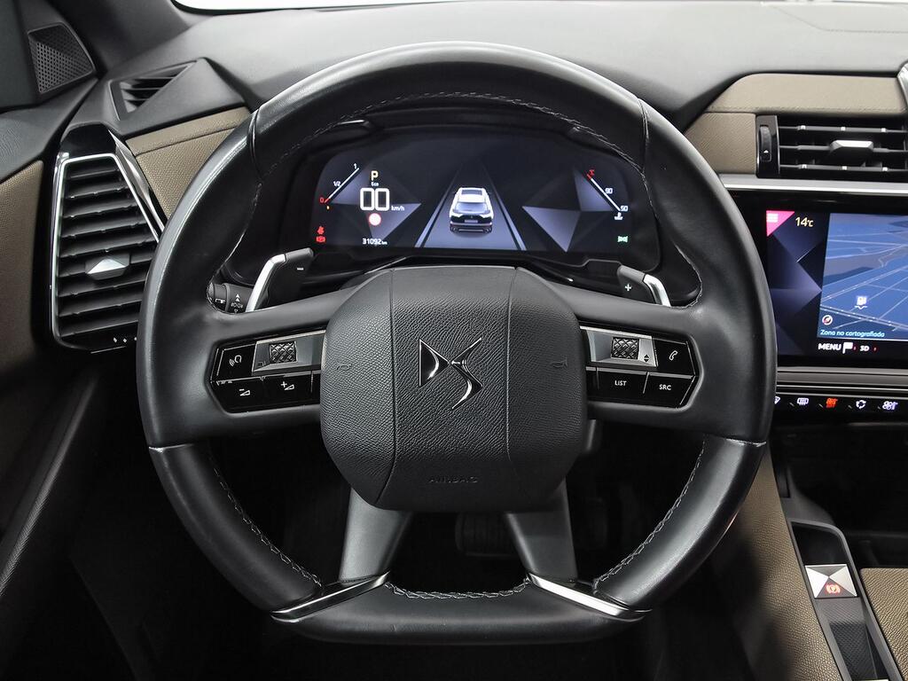 DS DS 7 BlueHDi DE 96kW (130CV) AT Bastille + 19