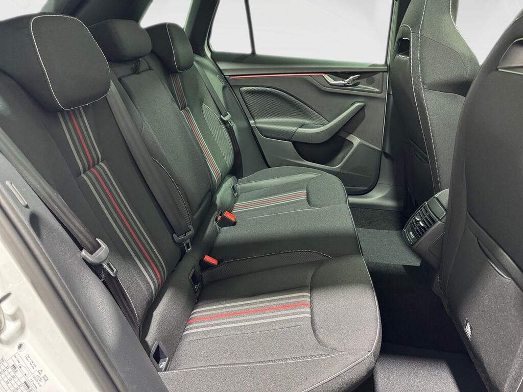 Skoda Kamiq 1.0 TSI 85kW (115CV) DSG MONTE CARLO 6