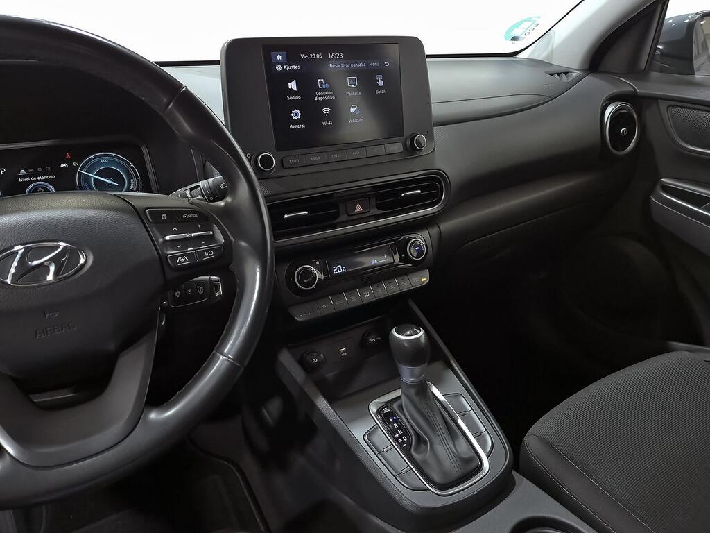 Hyundai Kona 1.6 GDI HEV Maxx DCT 29