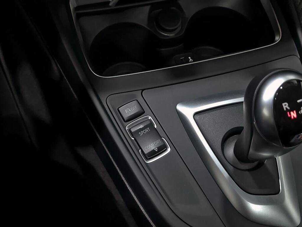 BMW Serie 2 M2 29