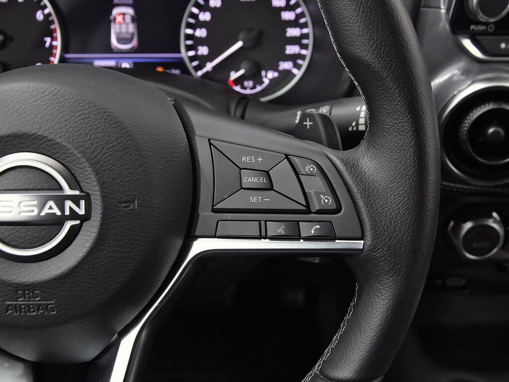 Nissan Juke DIG-T 84 kW (114 CV) DCT 7V N-Connecta 18