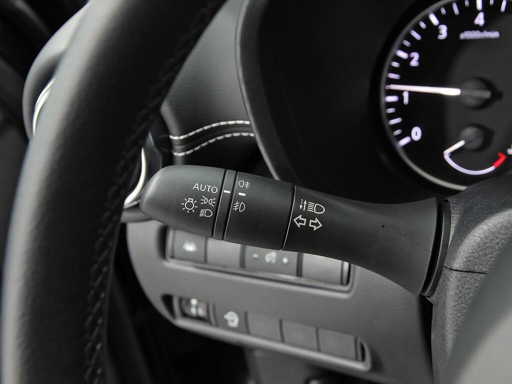 Nissan Juke DIG-T 84 kW (114 CV) DCT 7V N-Connecta 15