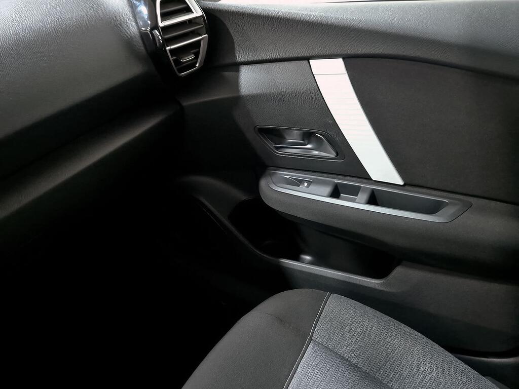 Citroën C4 BlueHDi 110 S&S 6v Feel 31