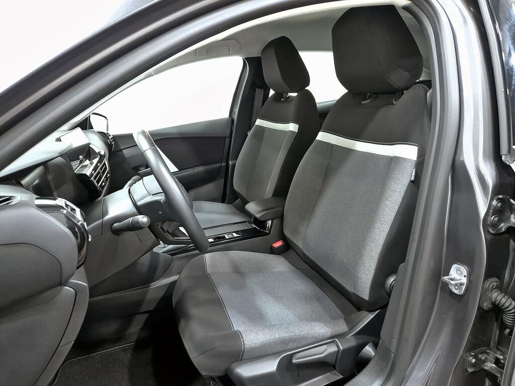 Citroën C4 BlueHDi 110 S&S 6v Feel 8