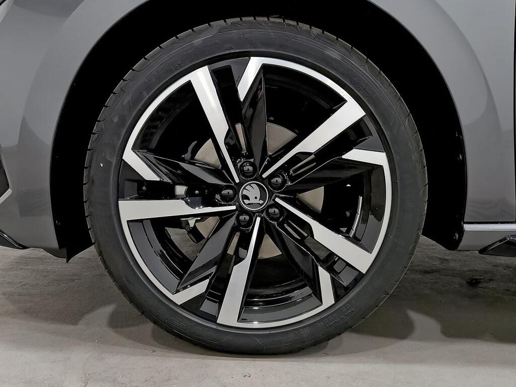Skoda Scala 1.5 TSI 110 KW (150 CV) DSG MONTE CARLO 8