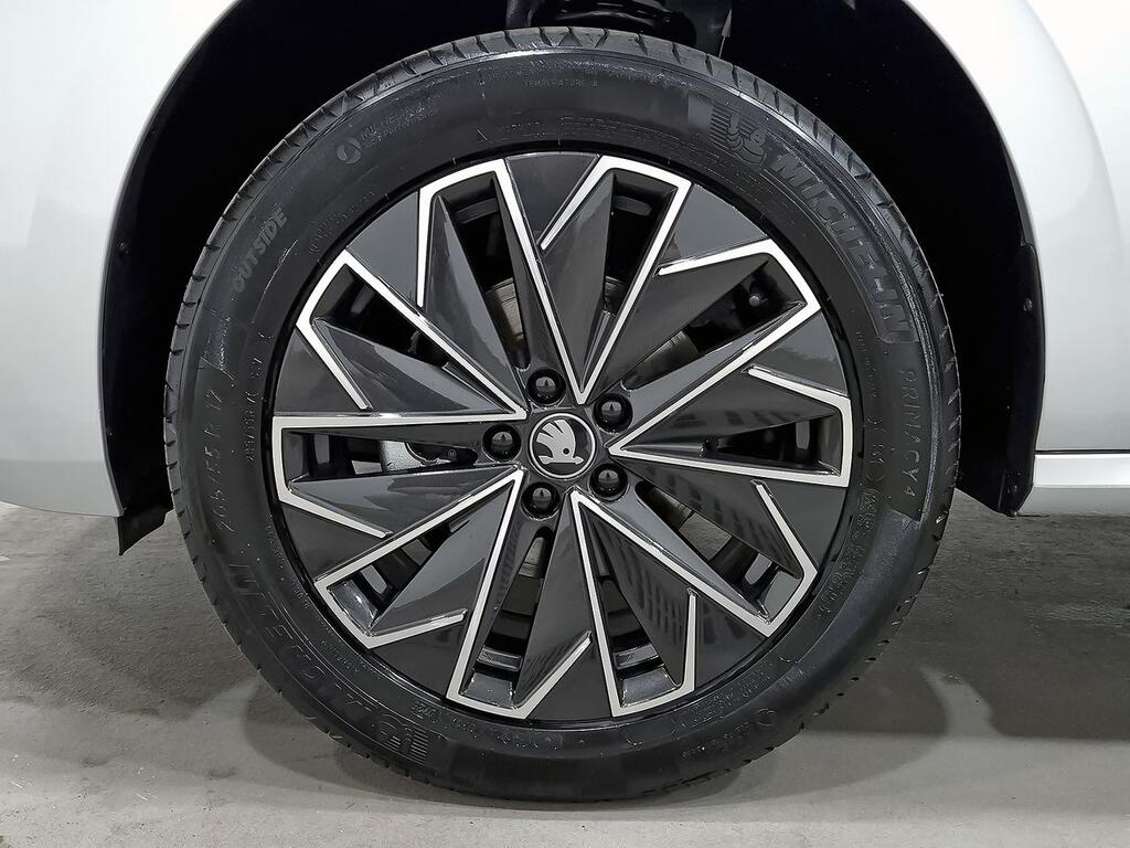 Skoda Kamiq 1.0 TSI 85kW (115CV) SELECTION 8