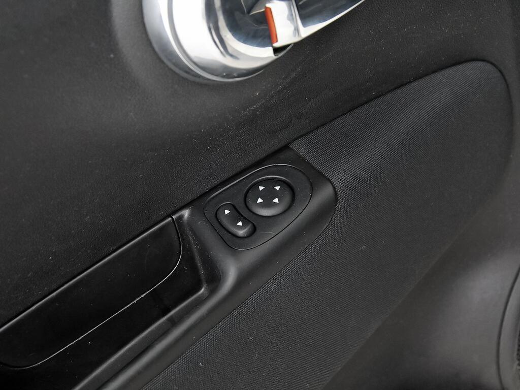 Fiat 500 Lounge 1.2 8v 51KW (69 CV) 13