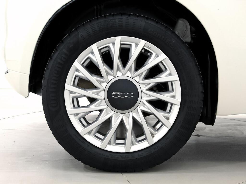 Fiat 500 Lounge 1.2 8v 51KW (69 CV) 11