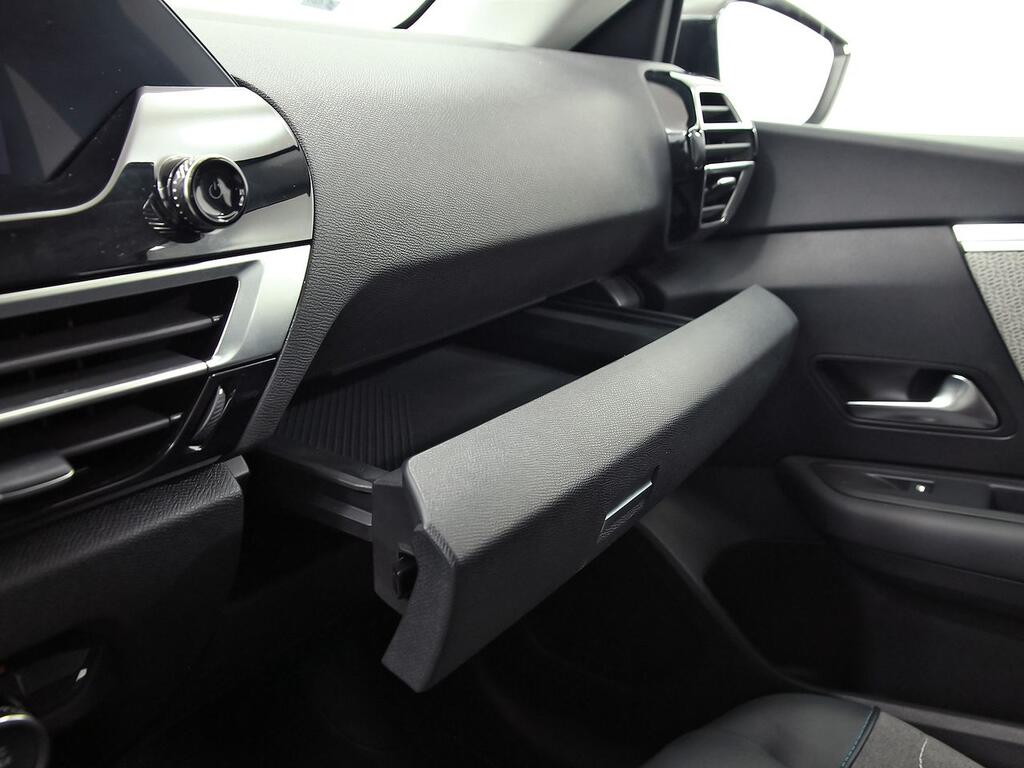 Citroën C4 PureTech 130 S&S 6v Feel Pack 27