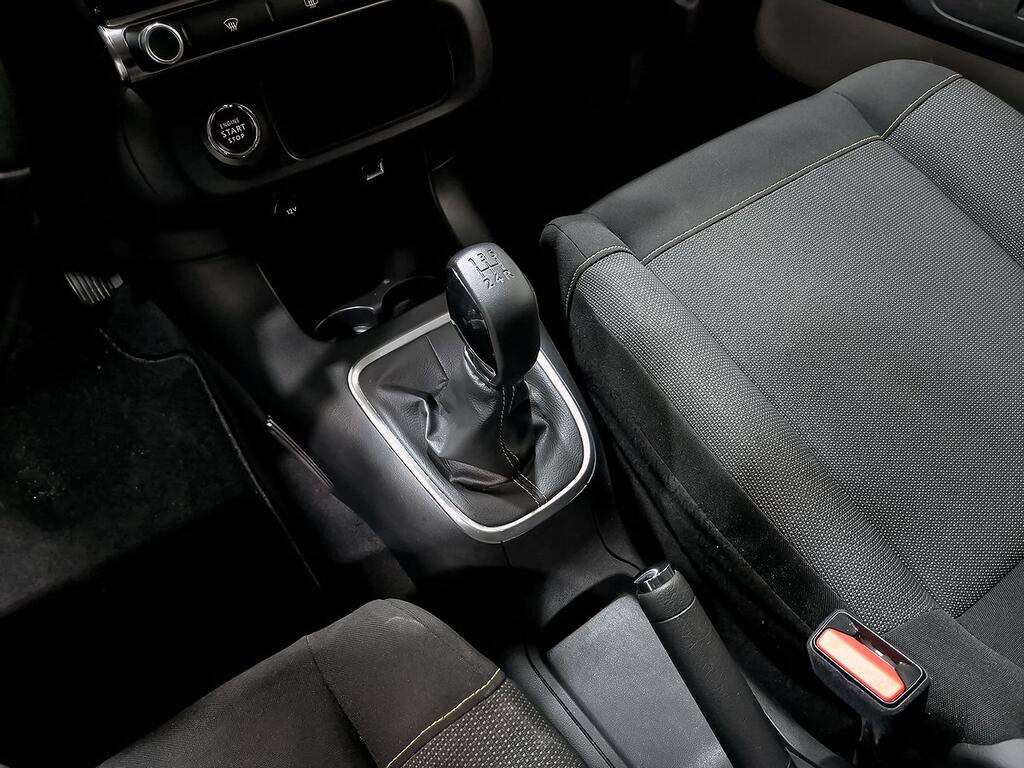Citroën C3 PureTech 60KW (83CV) Shine 26