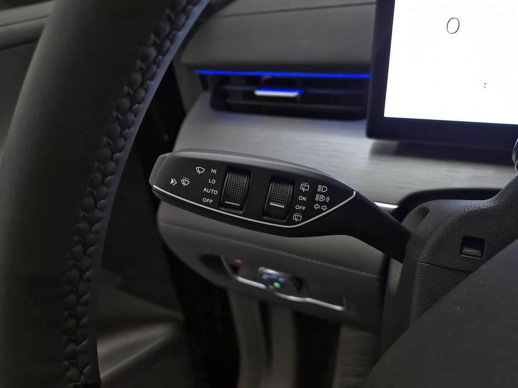 Ebro S800 1.6 TGDI Luxury 7 DCT 18