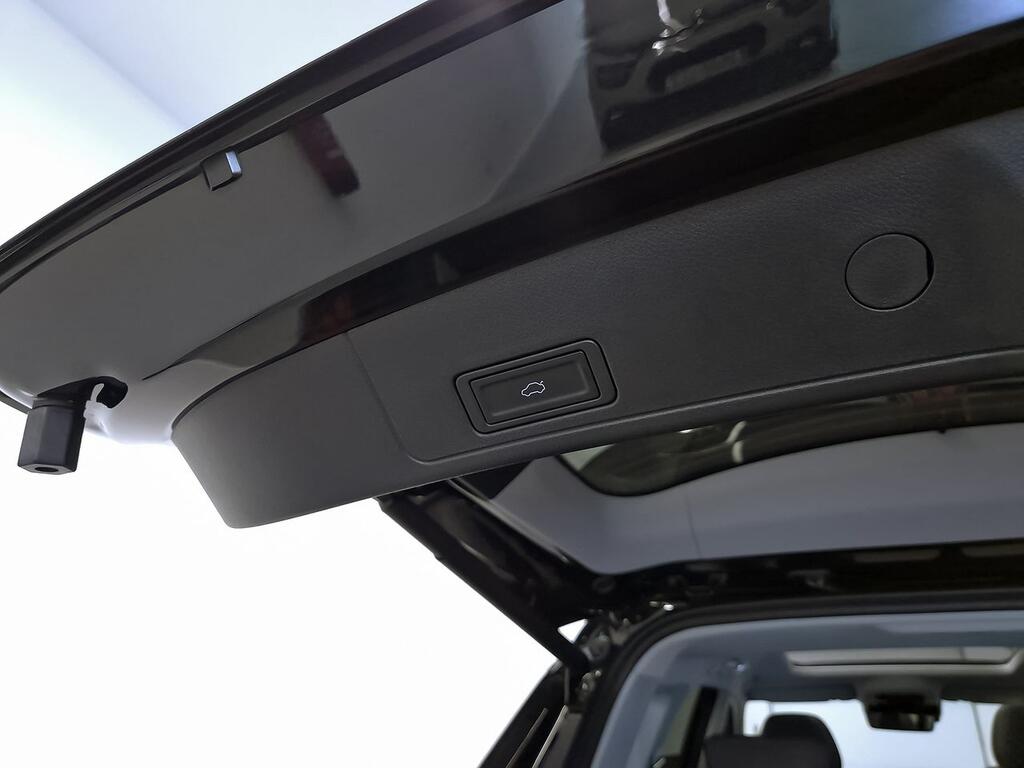 Ebro S800 1.6 TGDI Luxury 7 DCT 44
