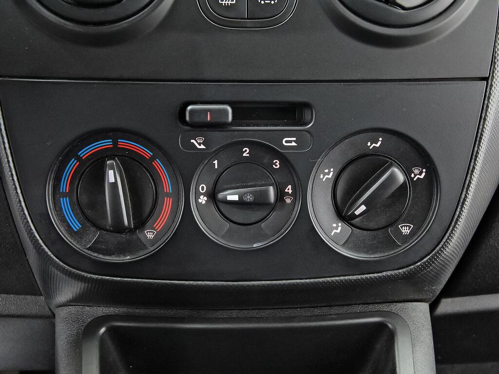 Fiat Fiorino FURGON 1.3 MULTIJET 16V 95 SX 4P 19