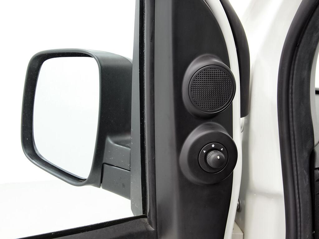 Fiat Fiorino FURGON 1.3 MULTIJET 16V 95 SX 4P 9