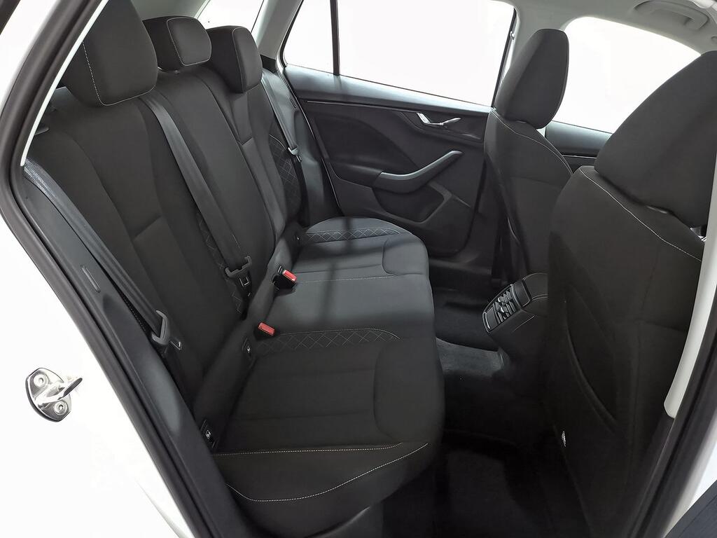 Skoda Kamiq 1.0 TSI 81kW (110CV) DSG Ambition 6