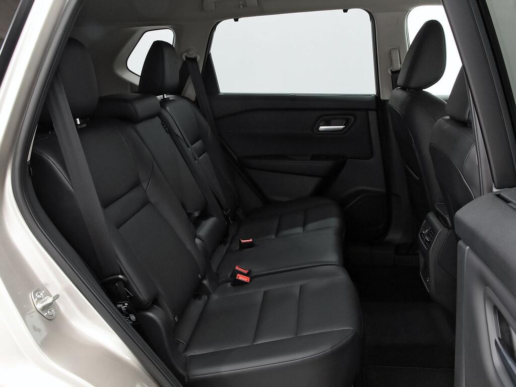 Nissan X-Trail 7pl 1.5 e-4ORCE 158kW 4x4 A/T N-Connecta 8