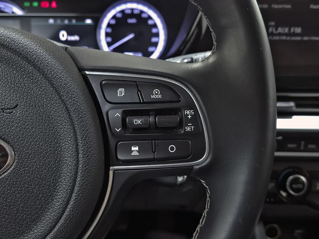 Kia Niro 1.6 GDi HEV 104kW (141CV) Drive 17