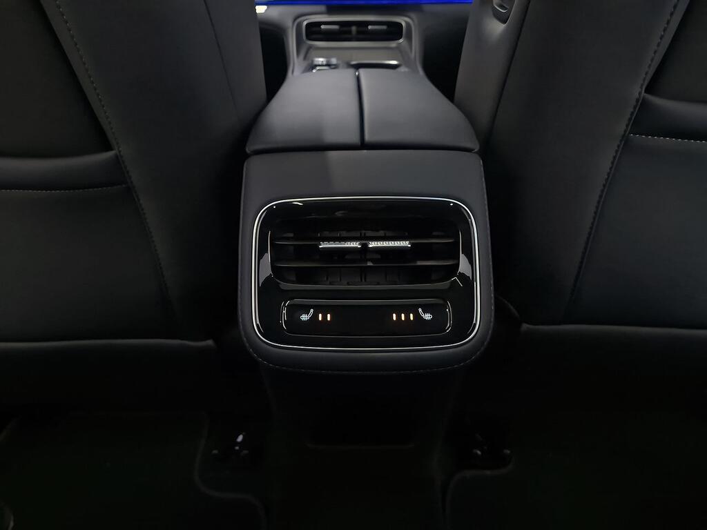 Ebro S800 1.6 TGDI Luxury 7 DCT 37