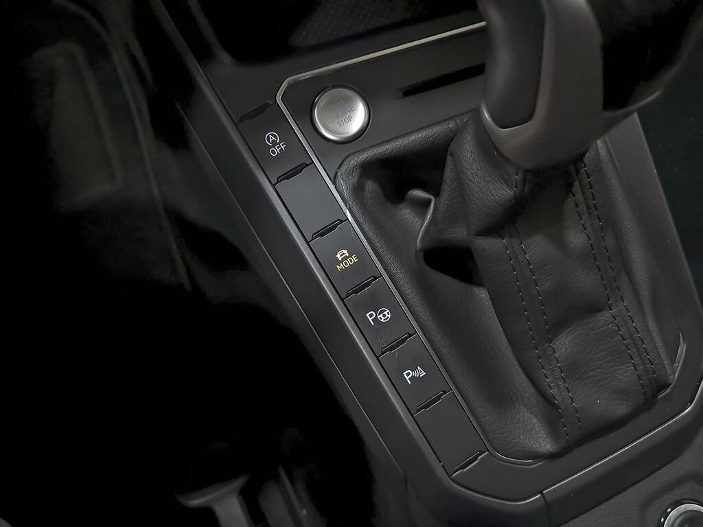 Volkswagen Taigo R-Line 1.0 TSI 81kW (110CV) 32