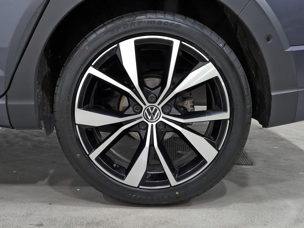 Volkswagen Taigo R-Line 1.0 TSI 81kW (110CV) 10