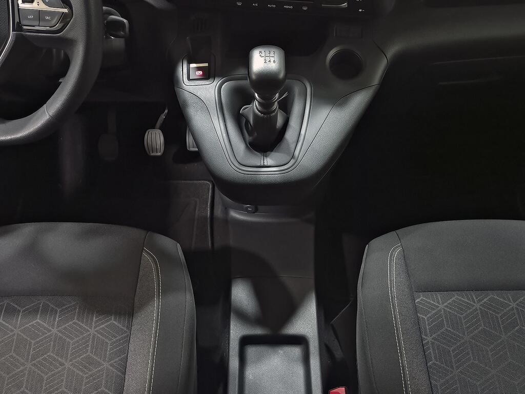 Peugeot Rifter Active Nav+ Long BlueHDi 96kW 29