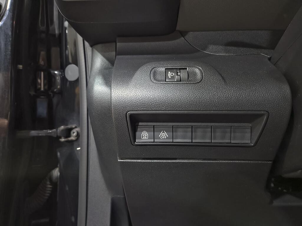 Peugeot Rifter Active Nav+ Long BlueHDi 96kW 11