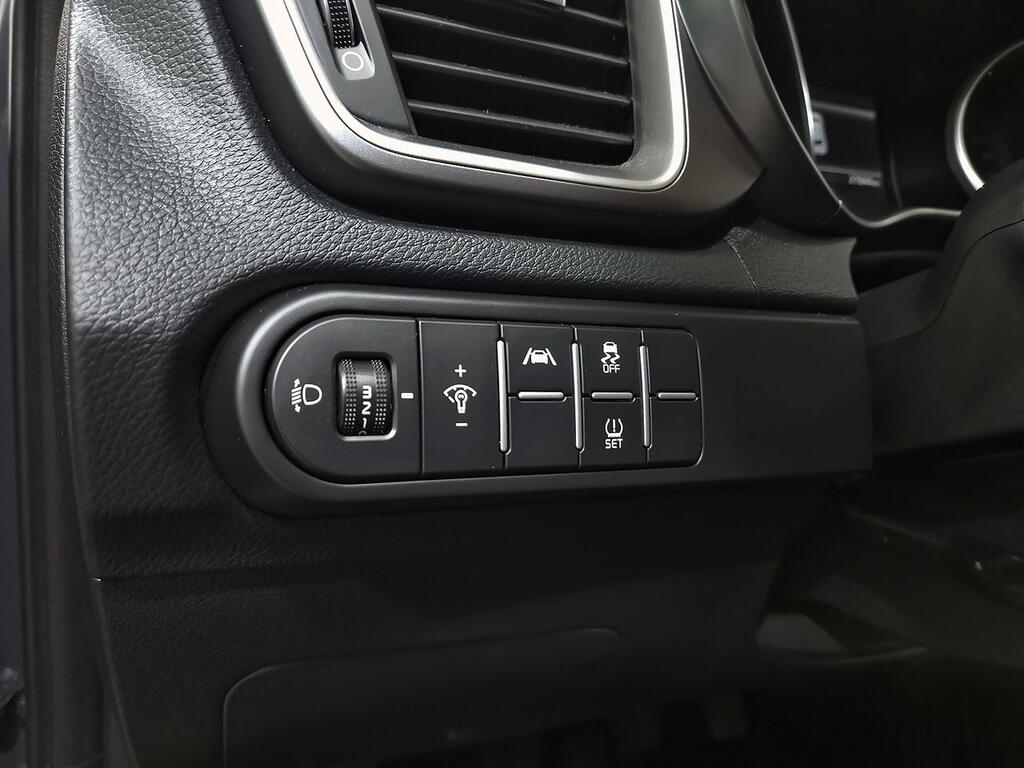 Kia XCeed 1.0 T-GDi Drive 88kW (120CV) 13