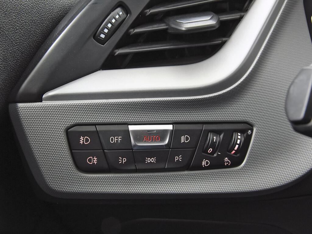 BMW Serie 1 118i 14
