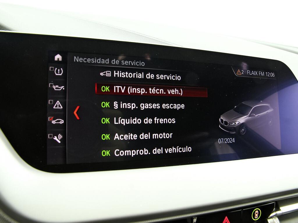 BMW Serie 1 118i 26