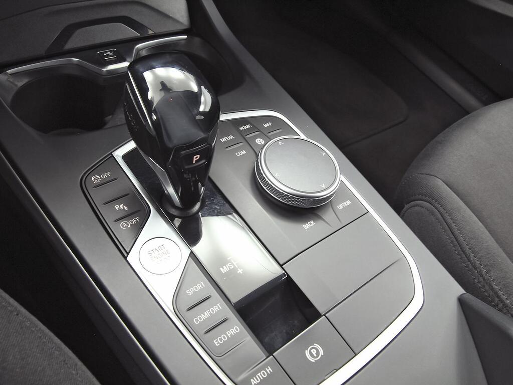 BMW Serie 1 118i 15