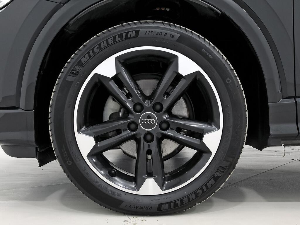Audi Q2 S line 30 TDI 85kW (116CV) 10