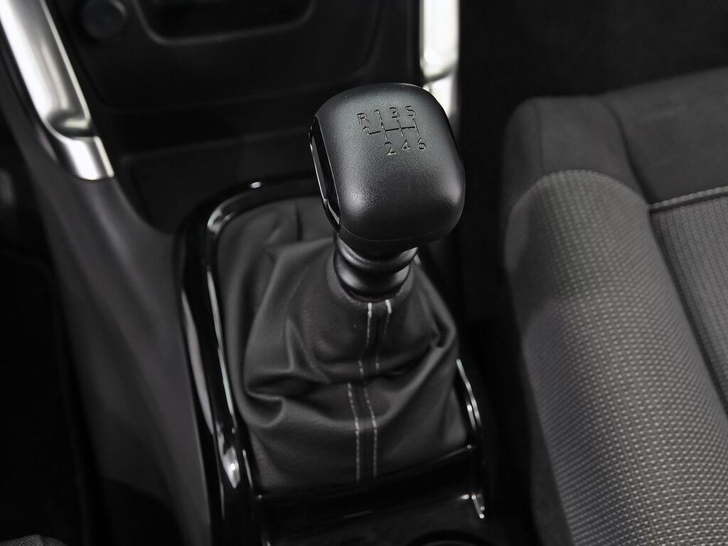 Citroën C3 Aircross PureTech 81kW (110CV) Shine Pack 28