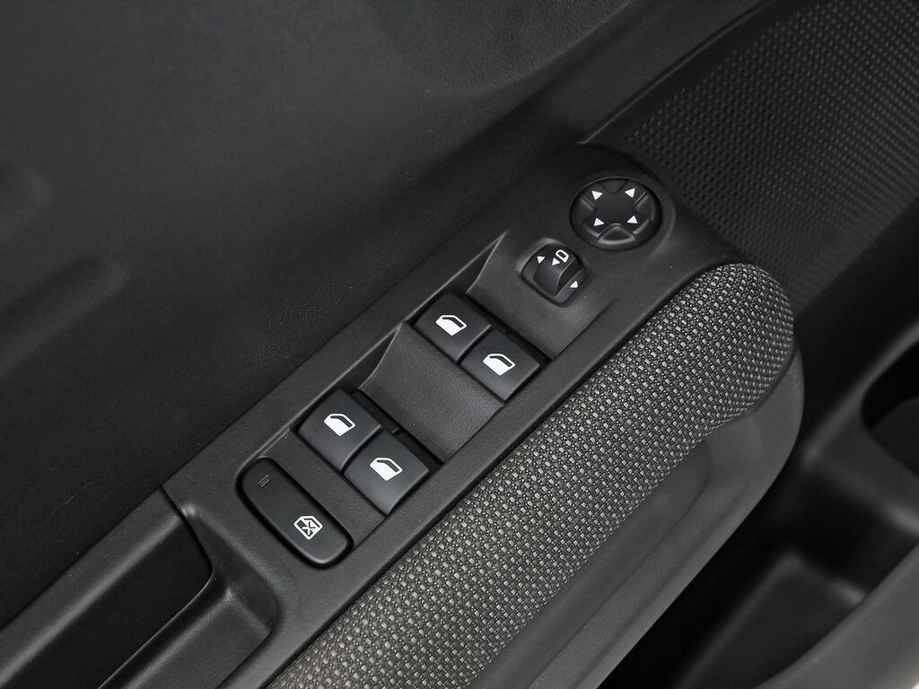 Citroën C3 Aircross PureTech 81kW (110CV) Shine Pack 12