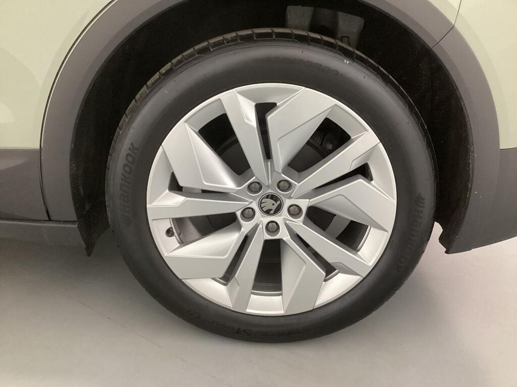 Skoda Elroq 150 kW (204 CV) 63 kWh (59 kwh neta) 8